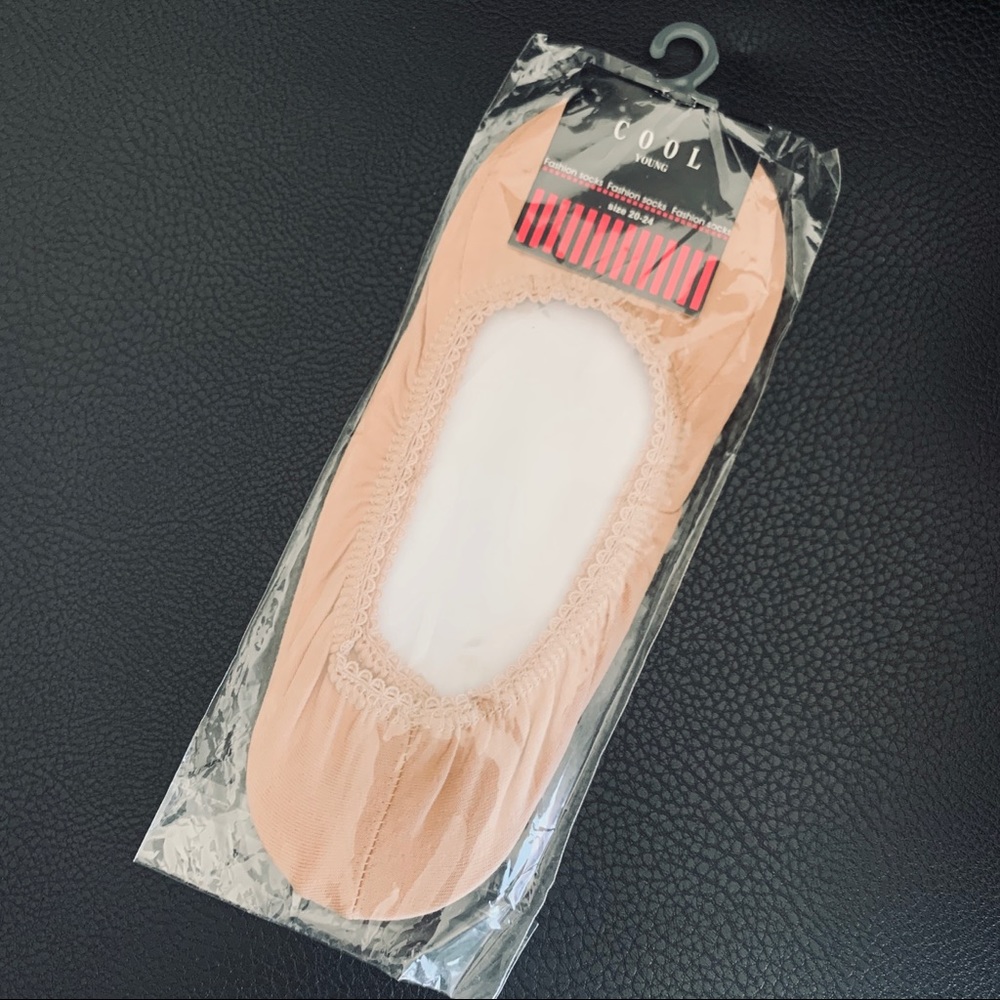 Nude no show socks
